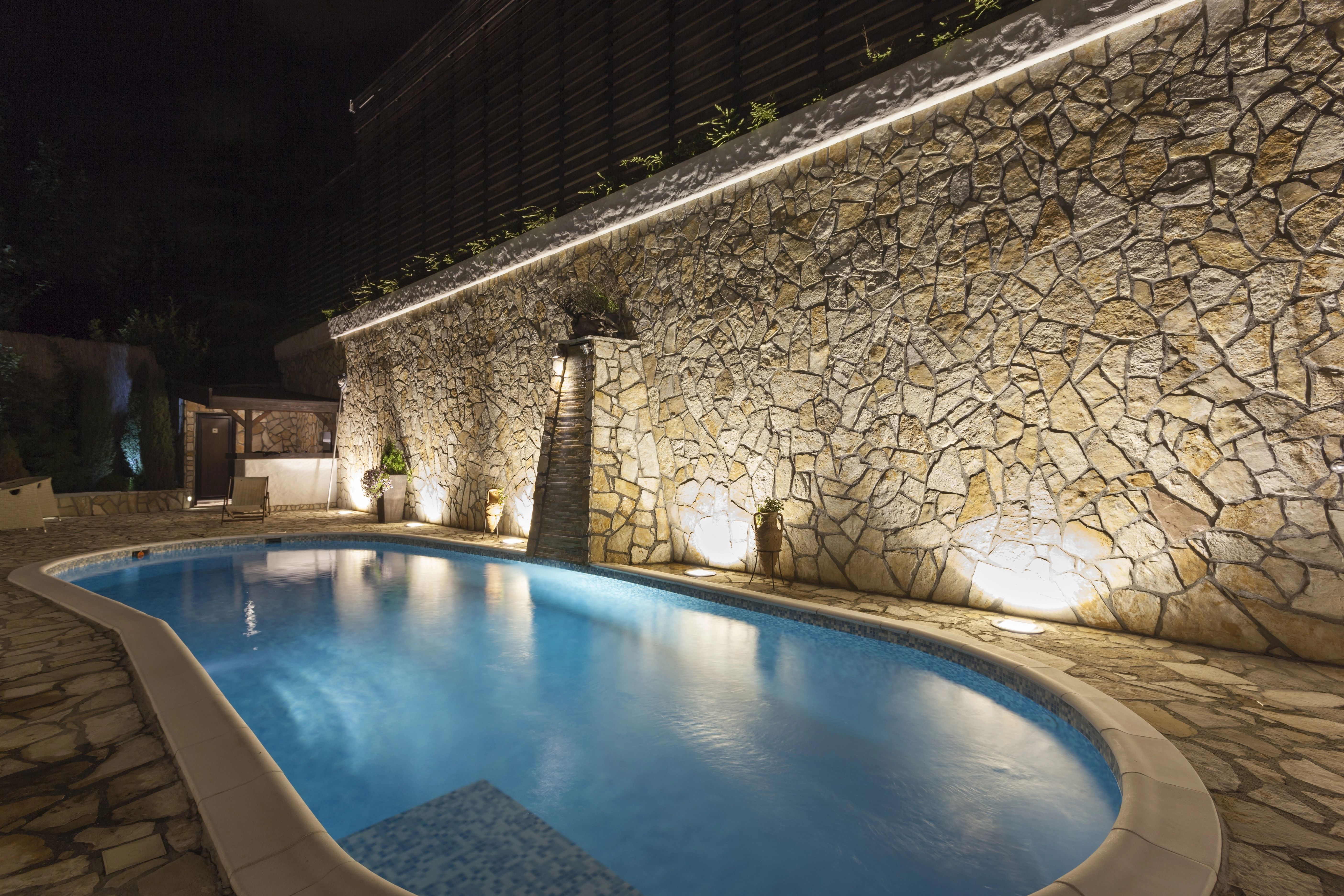 Barrington Landscape & Outdoor Lighting Electricians